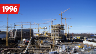 Großbaustelle Potsdamer Platz, mit Jahreszahl 1996 (rbb)Bild: imago images /F. Berger